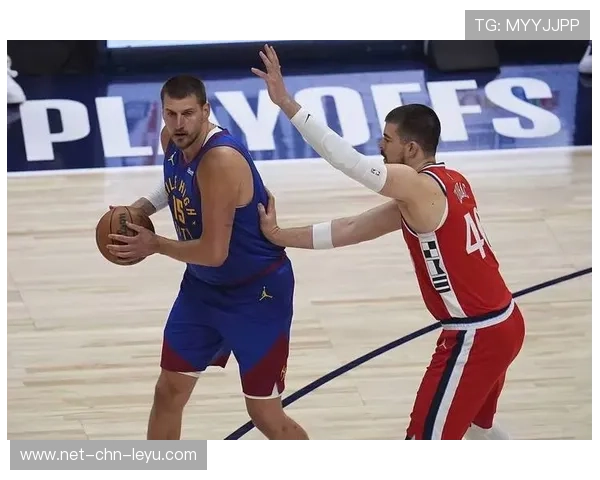 约基奇再度送出穿越防守的妙传，掘金联动默契十足